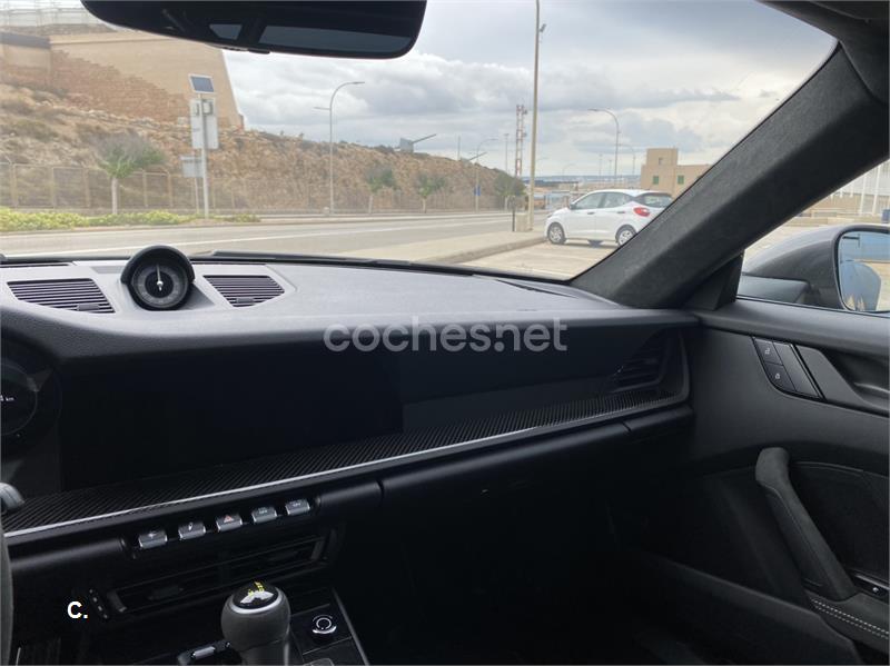 PORSCHE 911 GT3