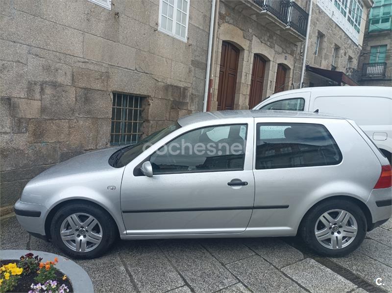 VOLKSWAGEN Golf 1.6 CONCEPTLINE