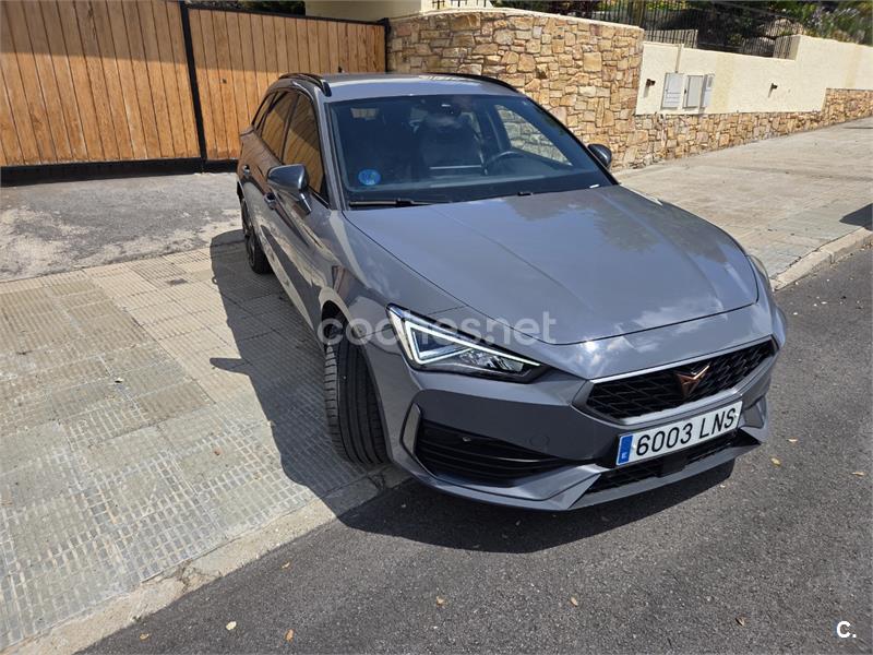 SEAT Leon SP 1.4 eHybrid DSG SS Xcellence