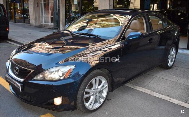 LEXUS IS220d