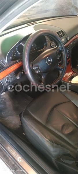 MERCEDES-BENZ 200