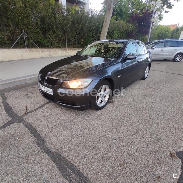 BMW Serie 3 320d E90