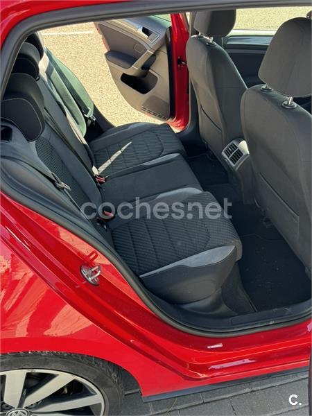 VOLKSWAGEN Golf Sport RLine 1.5 TSI