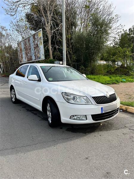 SKODA Octavia Combi 1.6 TDI CR Ambition