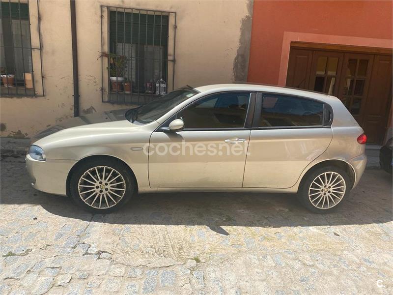 ALFA ROMEO 147