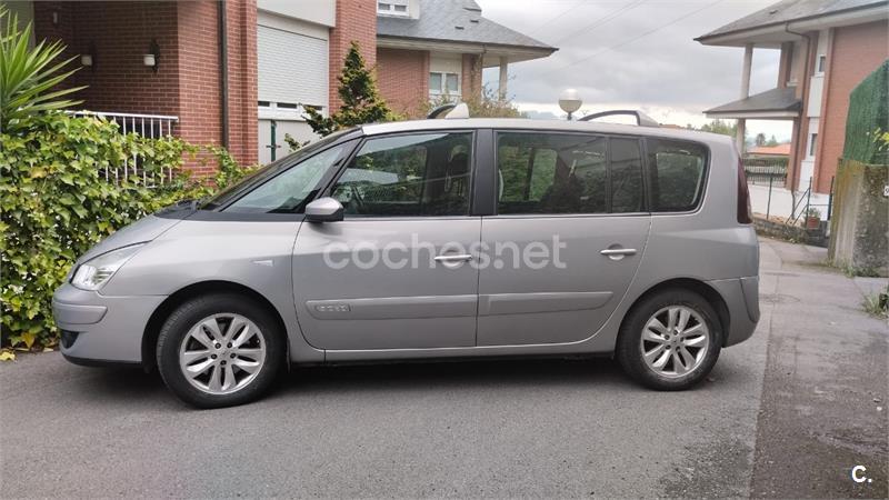 RENAULT Espace Emotion 2.0 dCi