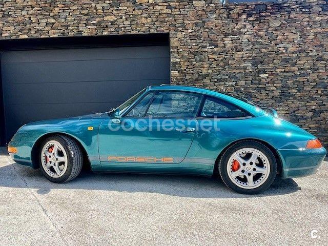 PORSCHE 911 CARRERA