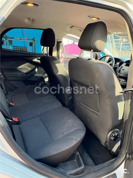 FORD Focus 1.5 TDCi E6 120 Titanium