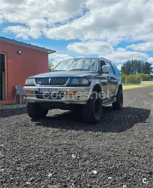 MITSUBISHI Montero Sport