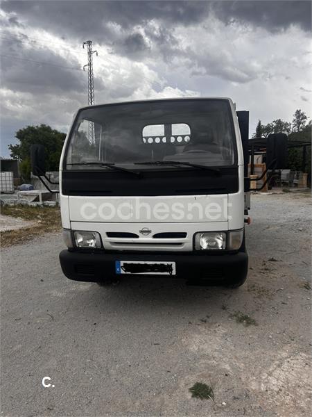 NISSAN Cabstar E TL 95.282 media caja de aluminio