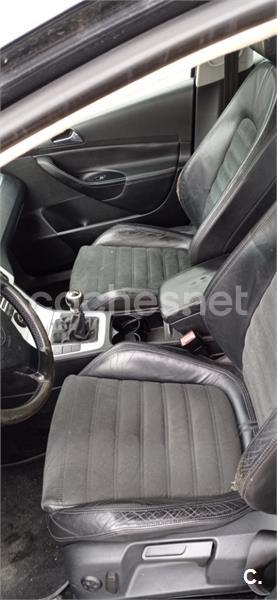 VOLKSWAGEN Passat 2.0 TDI Advance 4 Motion