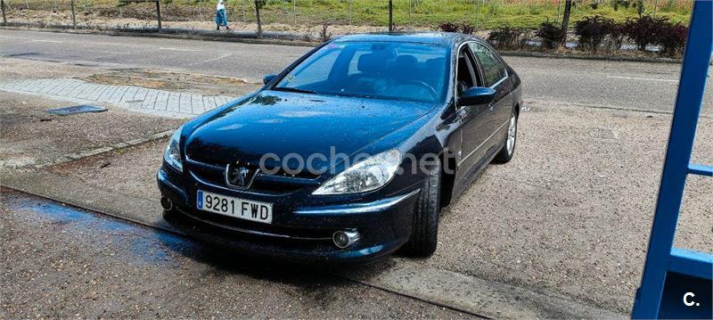 PEUGEOT 607