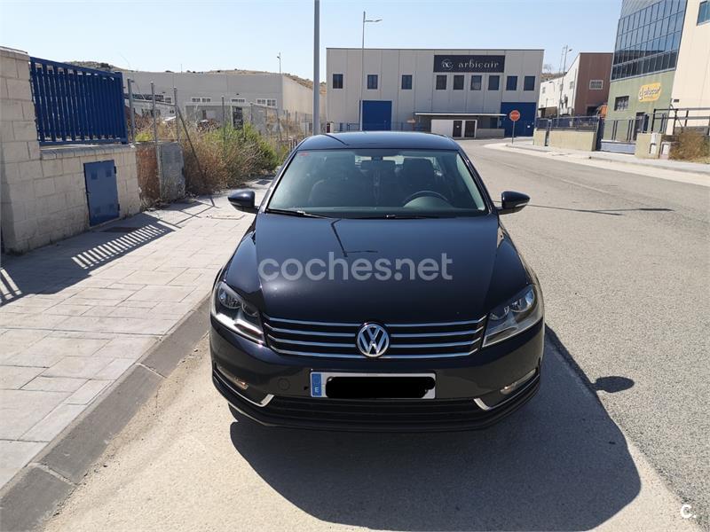 VOLKSWAGEN Passat 1.6 TDI Advance BlueMotion Tech