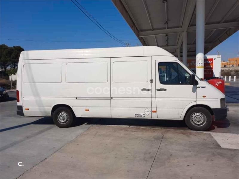 VOLKSWAGEN LT
