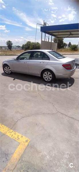 MERCEDES-BENZ Clase C