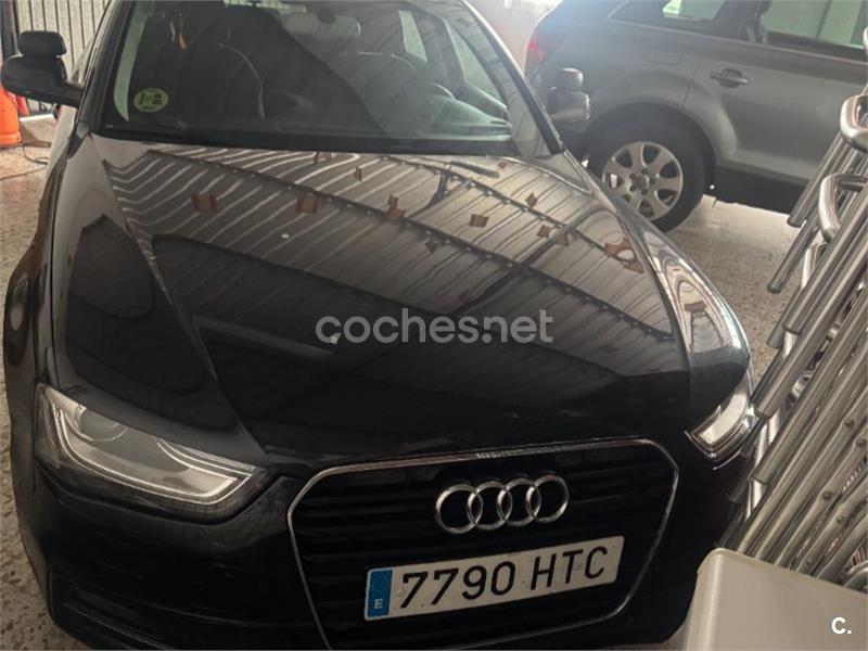 AUDI A4 2.0 TDI S line edition