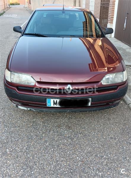 RENAULT Safrane SAFRANE 2.2I