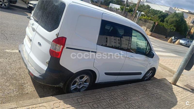 FORD Courier