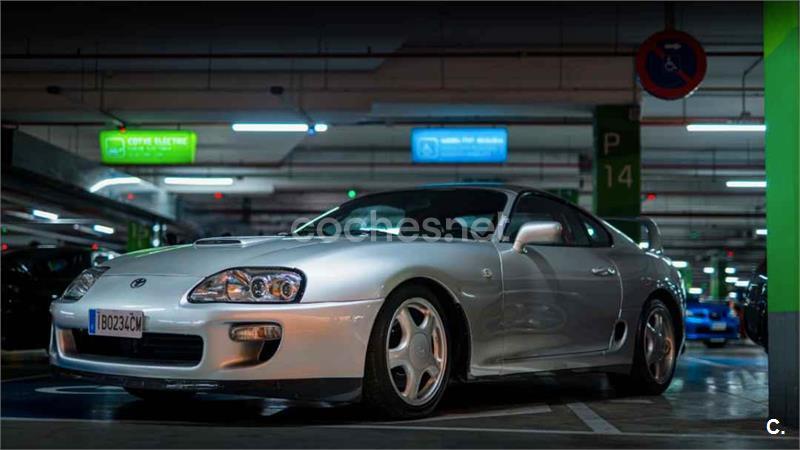 TOYOTA Supra