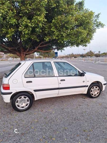 PEUGEOT 106