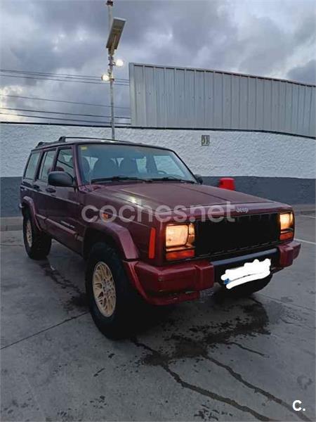 JEEP Cherokee
