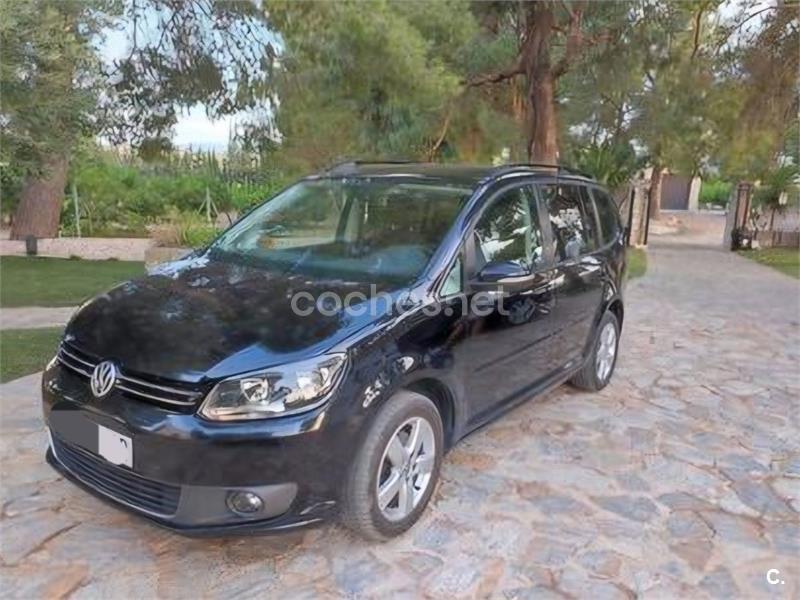 VOLKSWAGEN Touran Advance 1.6 TDI