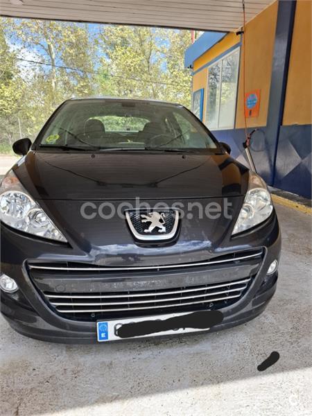 PEUGEOT 207 Sport 1.6 HDI 90