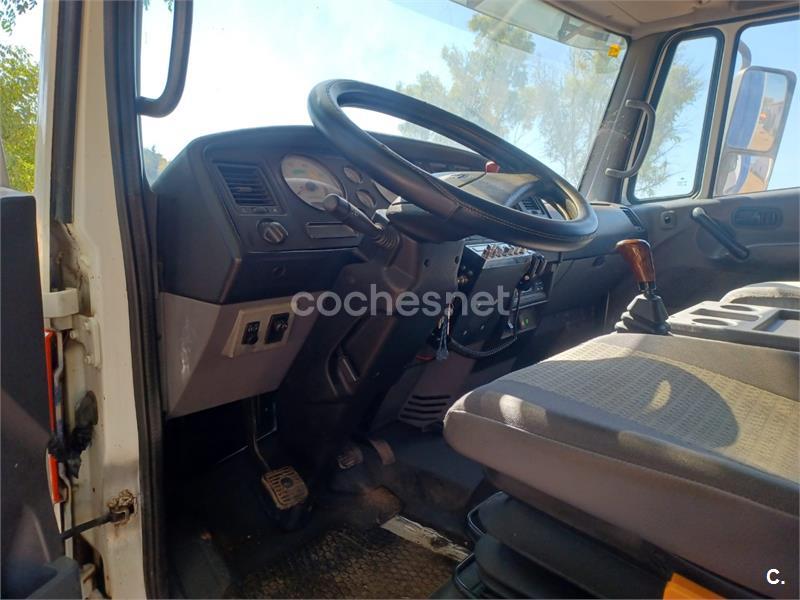 NISSAN CAMION L-35 CHASIS CABINA