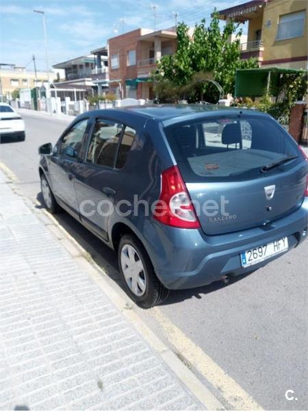 DACIA Sandero