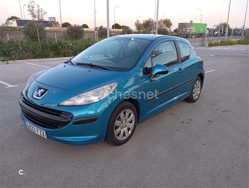 PEUGEOT 207 1.4 HDI XLine