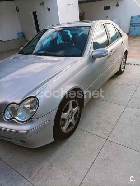 MERCEDES-BENZ Clase C