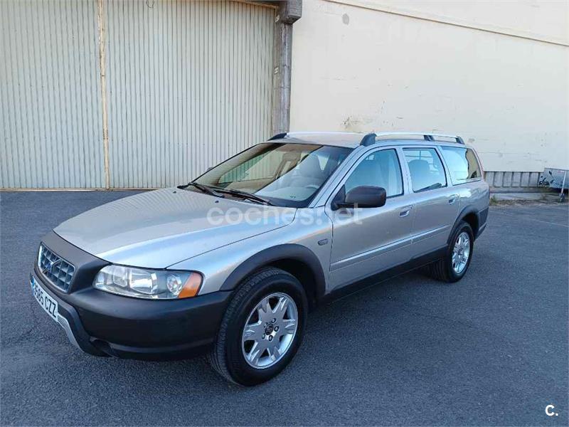 VOLVO XC70