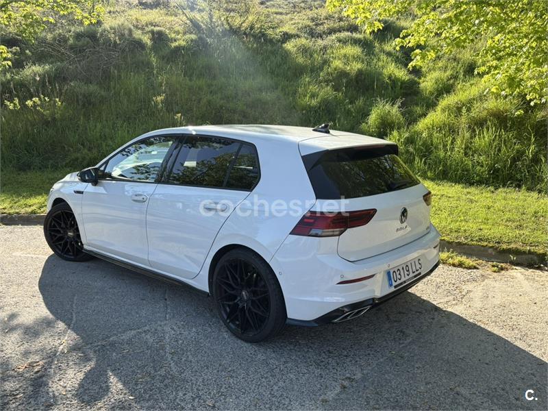 VOLKSWAGEN Golf RLine 1.5 eTSI DSG