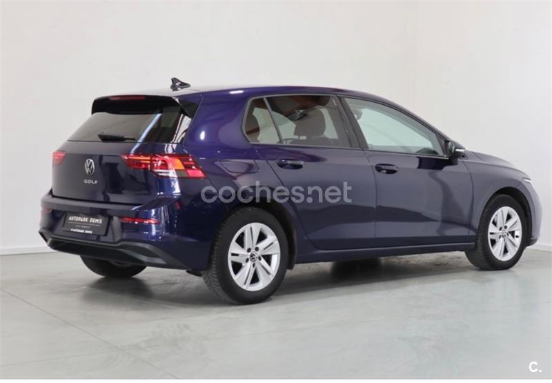 VOLKSWAGEN Golf Life 2.0 TDI DSG