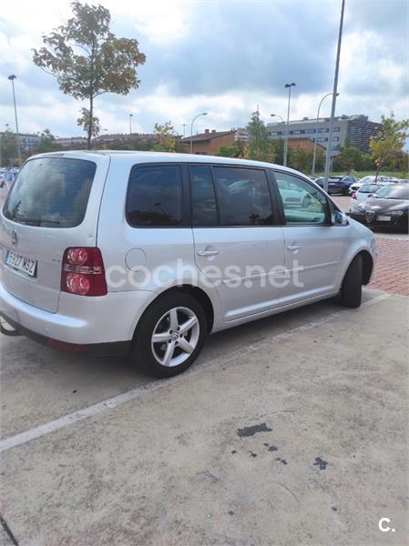 VOLKSWAGEN Touran 1.9 TDI Edition