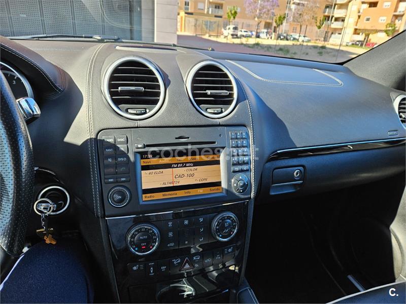 MERCEDES-BENZ Clase M ML 300 CDI 4M BE Grand Edition