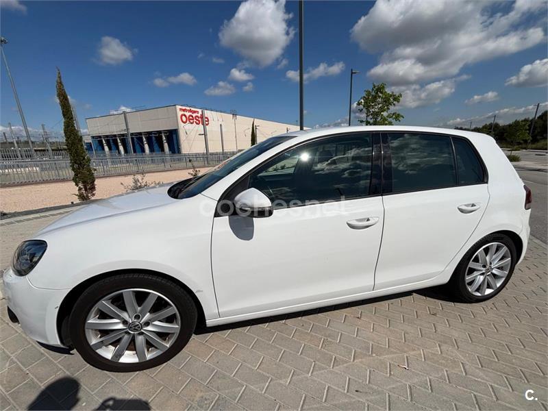 VOLKSWAGEN Golf VI 2.0 TDI DPF 4Motion Sport