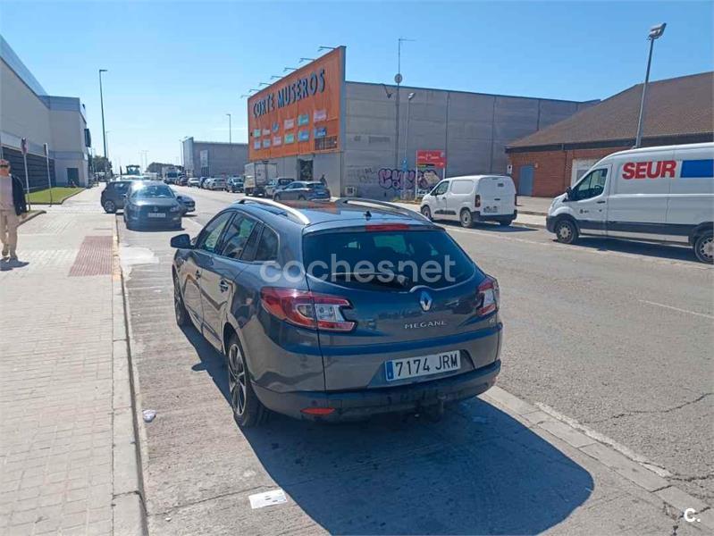 RENAULT Megane