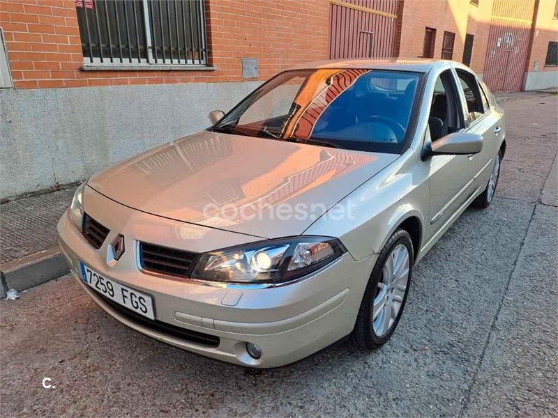 RENAULT Laguna
