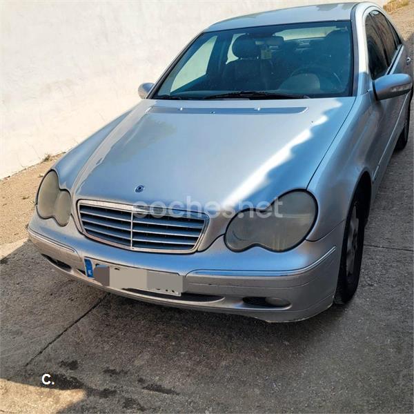 MERCEDES-BENZ Clase C