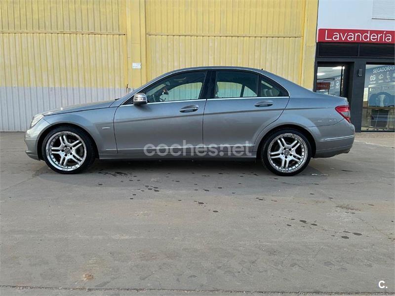 MERCEDES-BENZ Clase C