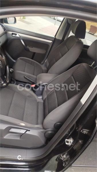 VOLKSWAGEN Touran 1.9 TDI 105 Edition