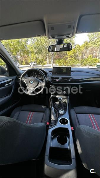 BMW X1 sDrive18d Essential Edition