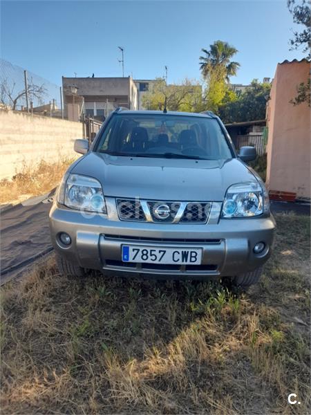 NISSAN XTRAIL 2.5 Elegance Auto