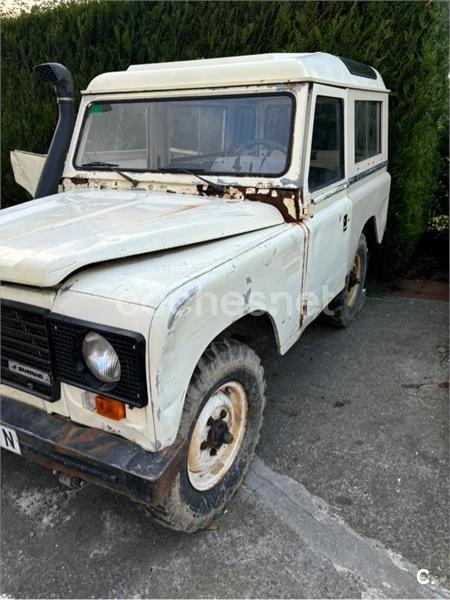 LAND-ROVER Defender