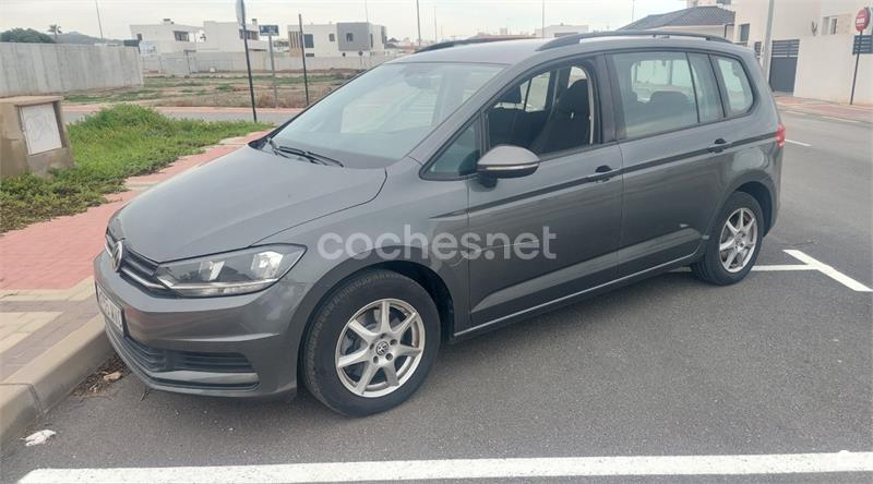 VOLKSWAGEN Touran Business Navi 1.0 TSI