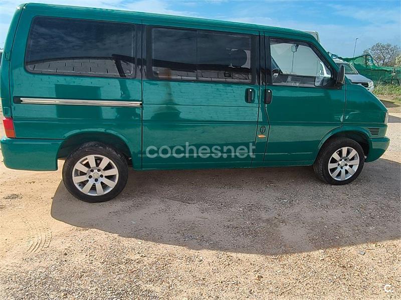 VOLKSWAGEN Transporter