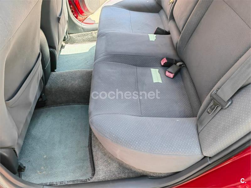 TOYOTA Prius 1.5 VVTi HSD