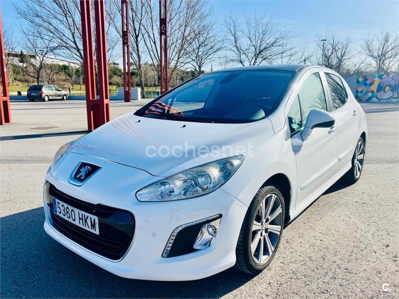 PEUGEOT 308 Allure 2.0 HDI 150 FAP