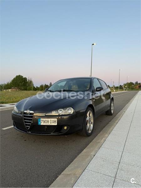 ALFA ROMEO 147